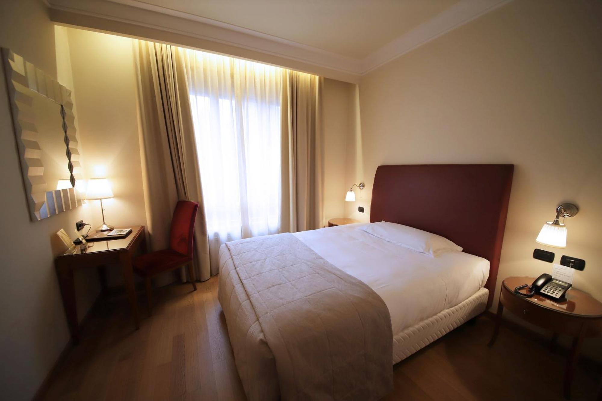 Monica Hotel Fiera Преньана-Миланезе Экстерьер фото