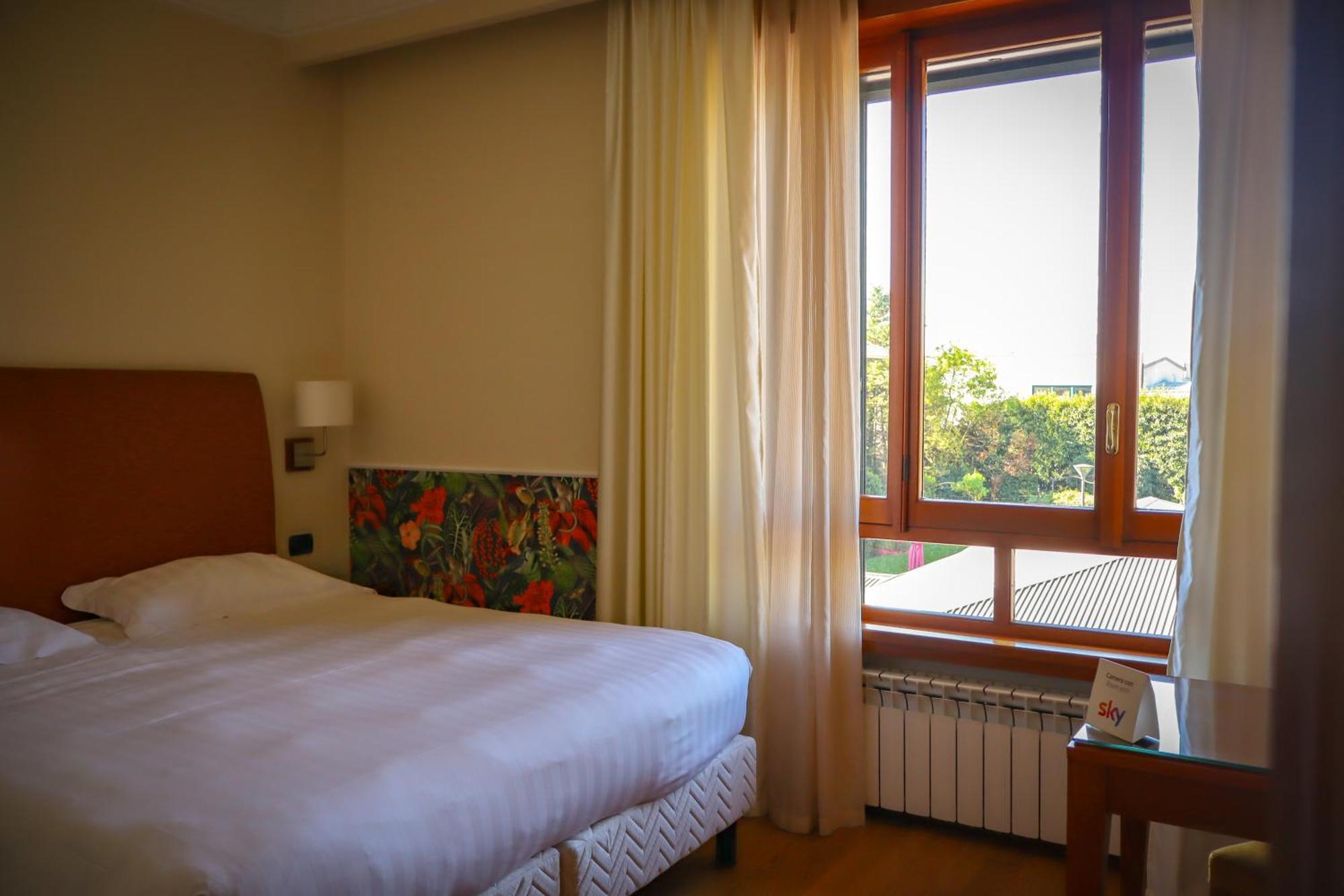 Monica Hotel Fiera Преньана-Миланезе Экстерьер фото