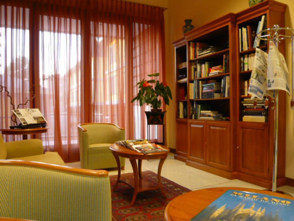 Monica Hotel Fiera Преньана-Миланезе Экстерьер фото